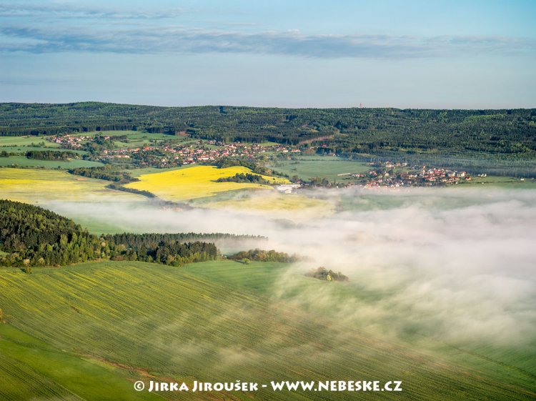 Sádek, Drahlín a telekomunikační věž na Sádce