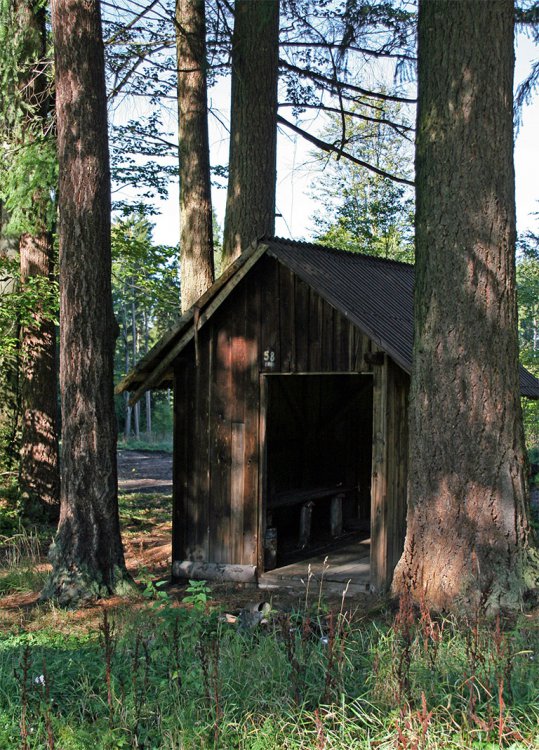 Bouda na rozcestí nad Míšovem